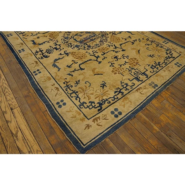 Chinese 19th Century Chinese Ningxia Carpet ( 4' 10" x 6' 6" - 147 x 198 cm ) For Sale - Image 3 of 5