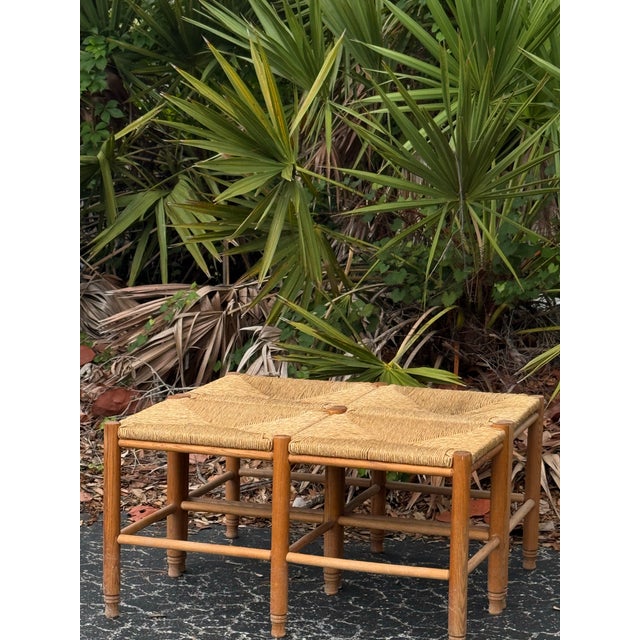 Vintage Pair of Handwoven Rush Seat Benches in Solid Oak – French Country Style For Sale In Tampa - Image 6 of 9