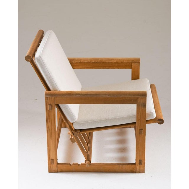 Scandinavian Lounge Chair in Pine Model Trybo attributed to Edvin Helseth, 1960s For Sale - Image 9 of 10