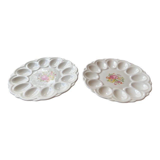Pair of 1930s E&r American Artware 'Deviled Eggs' Plates For Sale