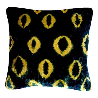 Contemporary Rousseau Yellow Gold & Indigo Blue Ikat Pattern Hand-Dyed Velvet Throw Pillow For Sale