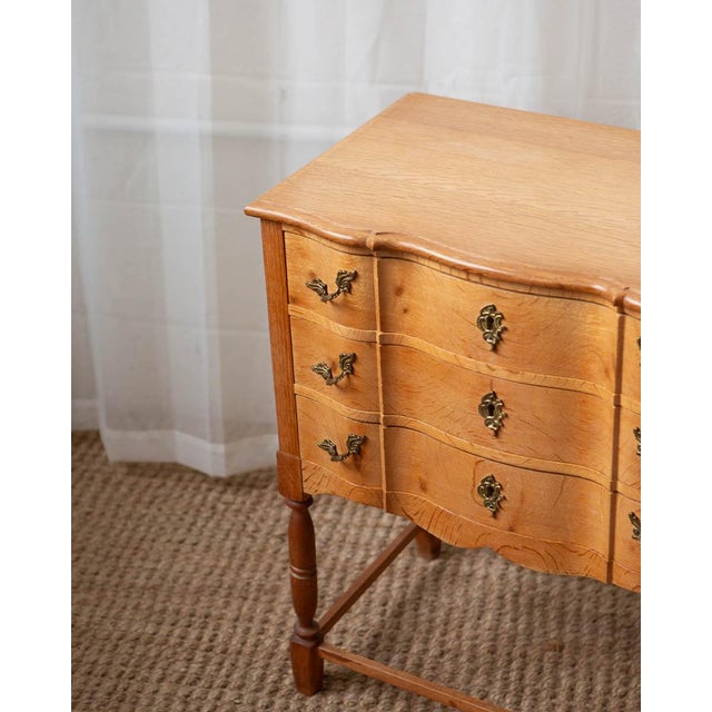 Henning Kjaernulf 1970s Danish Modern Oak Side Chest Attributed to Henning Kjaernulf For Sale - Image 4 of 14