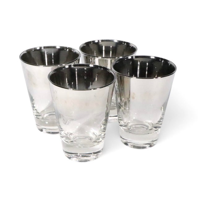 Dorothy Thorpe Mid 20th Century Set of Four Hollywood Regency Silver Fade Drinking Glasses For Sale - Image 4 of 7