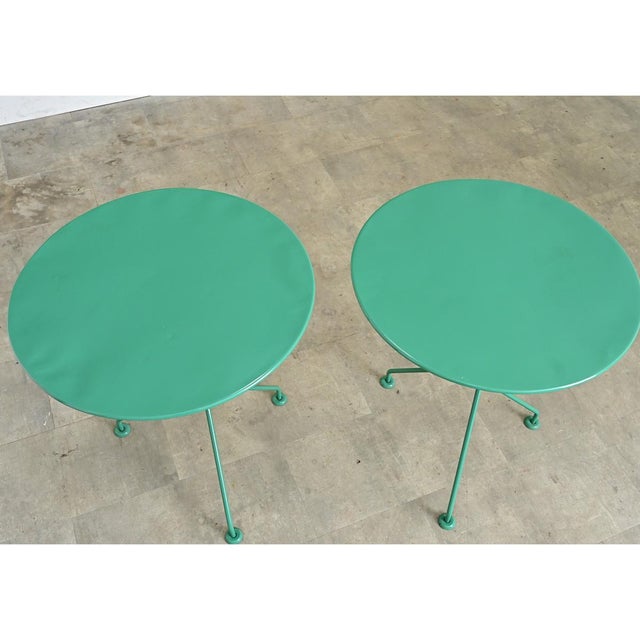 Early 20th Century French Pair of Metal Bistro Tables with New Powder Coat, 2 Pieces For Sale In Baton Rouge - Image 6 of 12