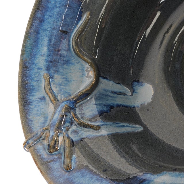 Southwestern Studio Art Pottery Bowl With Sculptural Lizard Relief 12.25" For Sale - Image 10 of 14