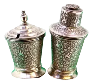Salt and Pepper Shakers in Embossed Silver, Set of 2