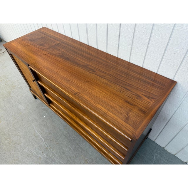 Mid 20th Century Mid-Century Modern Lane Rhythm Walnut Sideboard For Sale - Image 5 of 10