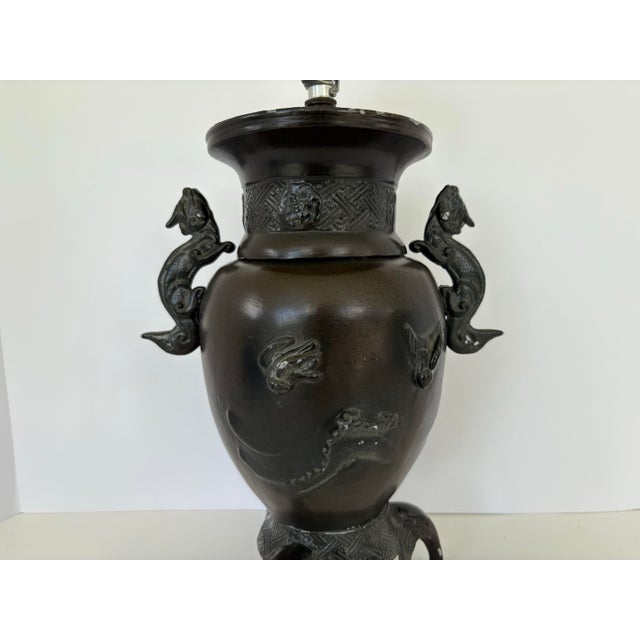 Asian Antique 1980s Asian-Inspired Bronze-Tone Metal Vase Lamp With Dragon & Bird Relief, Tripod Base For Sale - Image 3 of 12