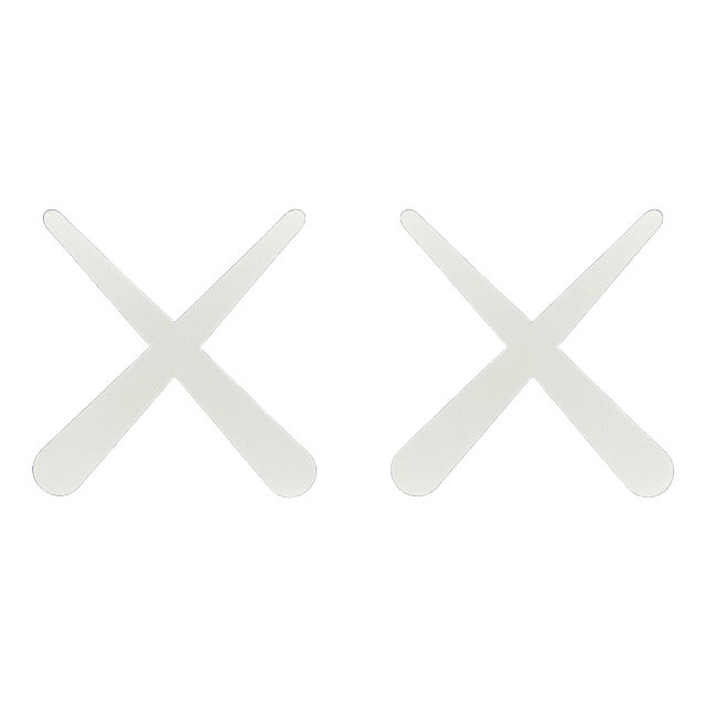 A never-before-seen look at the striking thematic parallels between KAWS and Andy Warhol, two of the most iconic artists...