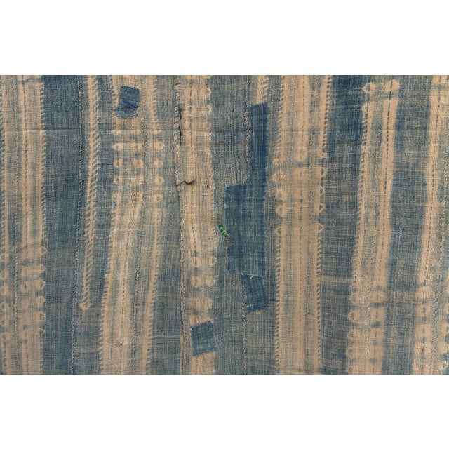 1970s Vintage Malinke African "Segou Earth" Indigo Throw For Sale - Image 5 of 8