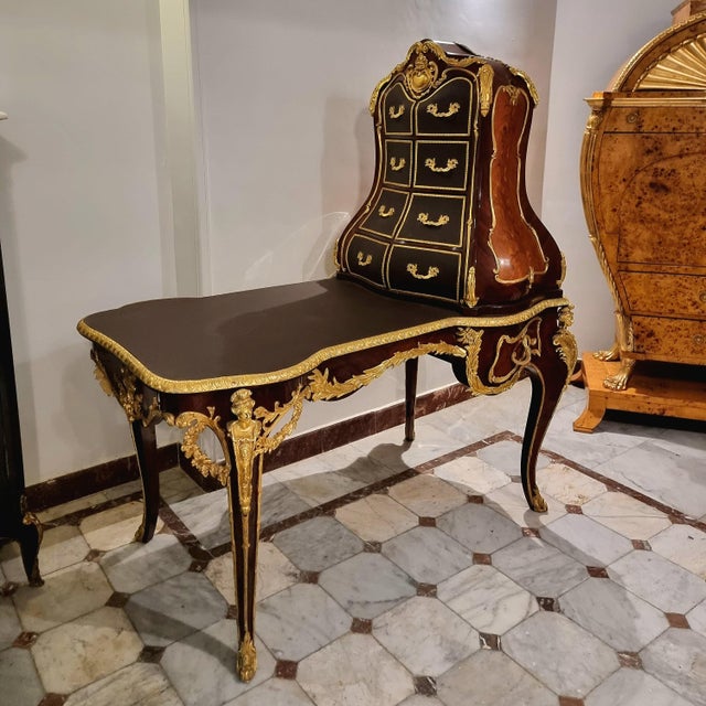French Grand Louis XV Style Writing Desk – 8 Drawers, Gilt Bronze & Gold Leaf Details, François Linke Inspired For Sale - Image 3 of 8