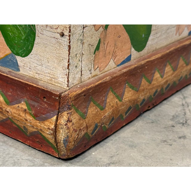 Antique c.1900 American Folk Art Hand Painted Figural Storage Box / Blanket Chest / Cache Pot For Sale - Image 4 of 14
