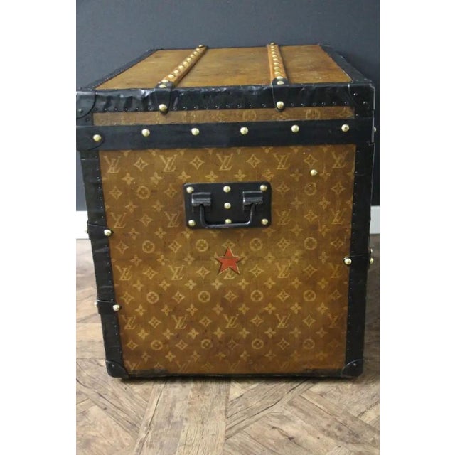 Antique end of the 19th century genuine and superb Louis Vuitton "Malle Courrier" or steamer trunk, medium size, rare and...