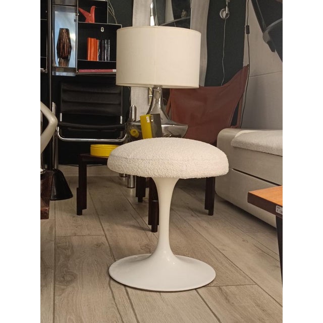 Designed in 1957 as part of the Pedestal Collection for Knoll, Eero Saarinen's Tulip Stool reflects his pursuit of purity...