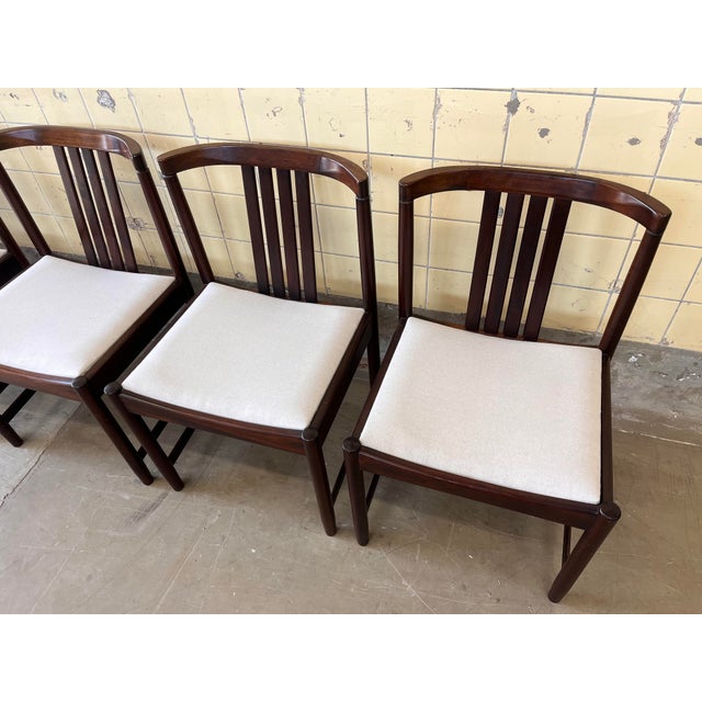 Wood Vintage Dining Chairs by Illum Wikkelsø, 1960s, Set of 6 For Sale - Image 7 of 9