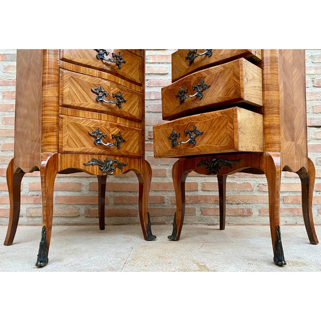 French Late 19th Century Louis XV Style French Marquetry and Marble Chests of Drawers For Sale - Image 3 of 18
