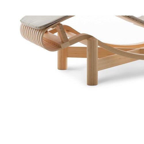 Tokyo Chaise Lounge in Bamboo by Charlotte Perriand for Cassina For Sale - Image 9 of 11
