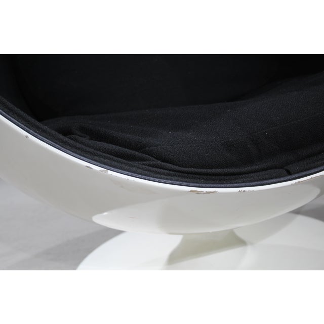 1960s Ball Chair by Eero Aarnio, 1970s For Sale - Image 5 of 9