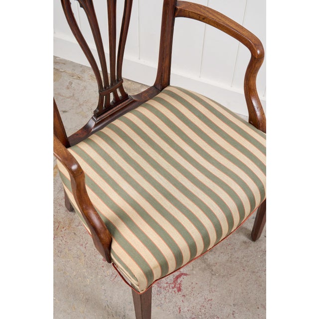 Georgian Cuban Mahogany Shield Back Accent Arm Chair (C. 1790) For Sale - Image 10 of 10