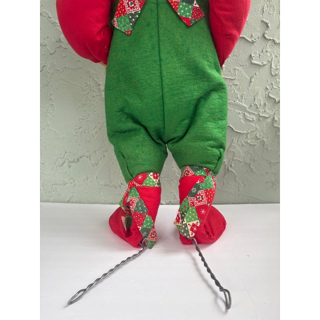 Late 20th Century Large Annalee Santa Claus Figure With Burlap Sack, 28” For Sale In Orlando - Image 6 of 12
