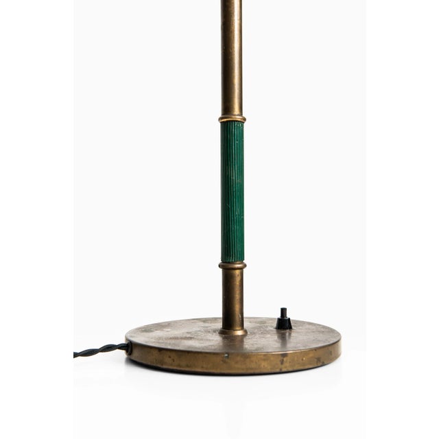 Modern Danish Brass and Vinyl Table Lamp by Vilhelm Lauritzen, 1940s For Sale - Image 6 of 8