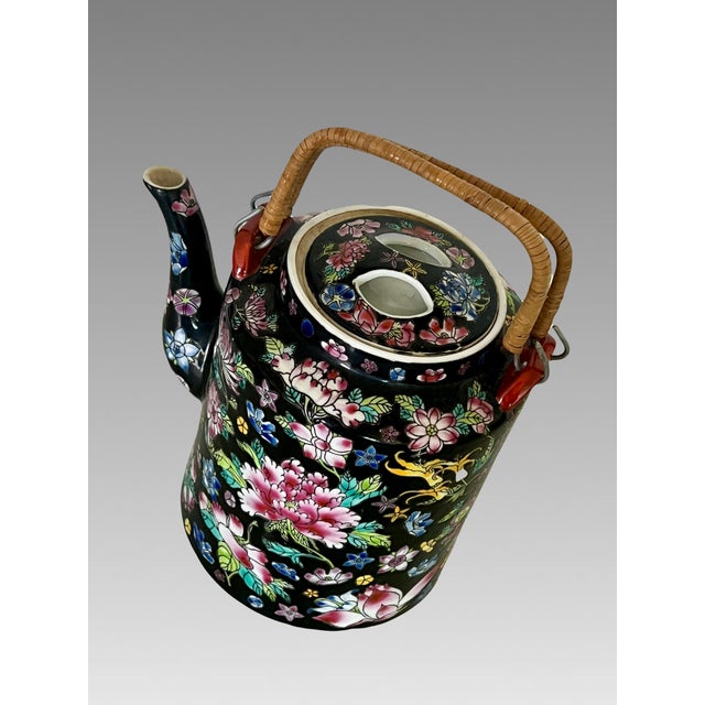 Wood Vintage 1000 Flowers Chinese Famille Noire Black Porcelain Tea Pot, Jingdezhen (Millefleurs) For Sale - Image 7 of 9