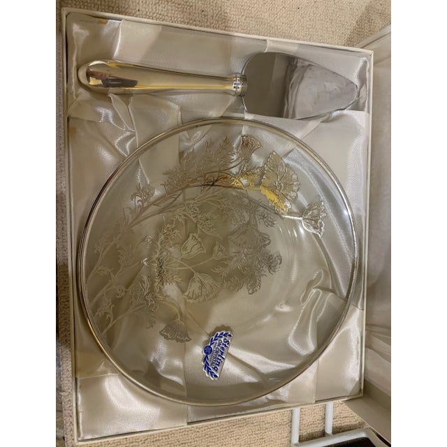 1950s 1950's Silver City Sterling Silver Flowers on Glass Plate & Spreader Set - 2 Pieces For Sale - Image 5 of 10