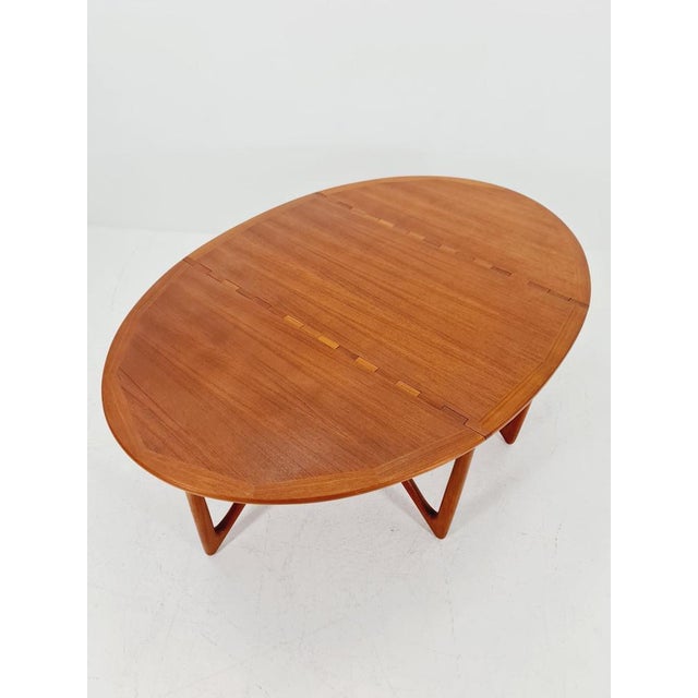 Wood Mid-Century Modern Danish Drop Leaf Teak Dining Table from Niels Koefoed, 1960s For Sale - Image 7 of 18