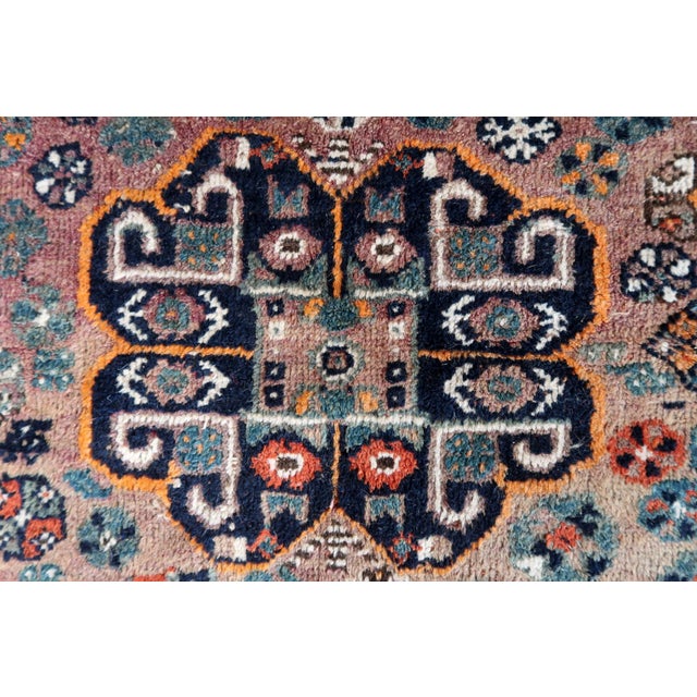 Persian 1940s, Handmade Vintage Persian Shiraz Rug 4.8' X 6.8' For Sale - Image 3 of 10