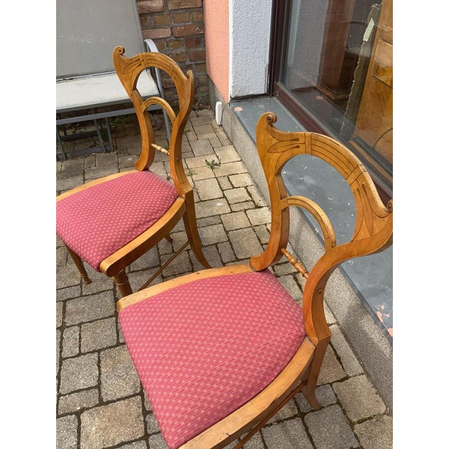 Very finely crafted salon chairs in the Viennese style, probably maple, with fine inlays in the backrest, removable...