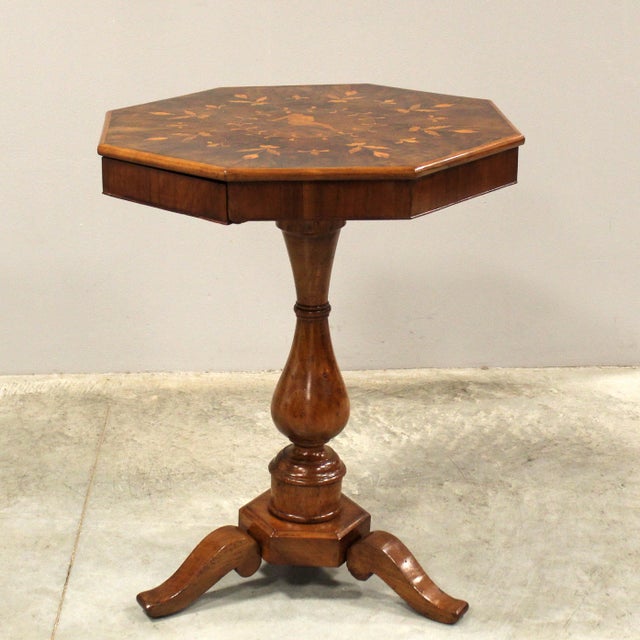 Charles X Coffee Table Solid walnut and walnut veneer, inlaid and trimmed - with drawer First half of the 19th century -...