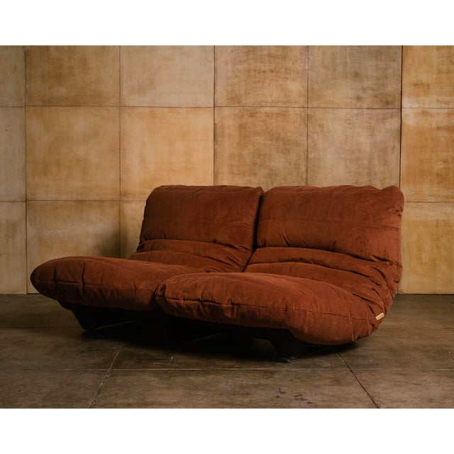 1970s Marsala Loveseat by Michel Ducaroy for Ligne Roset For Sale In Los Angeles - Image 6 of 12
