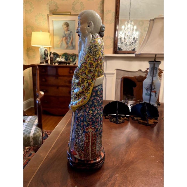 Wood Pair of Antique Chinese Famille Rose Style Figurines For Sale - Image 7 of 8