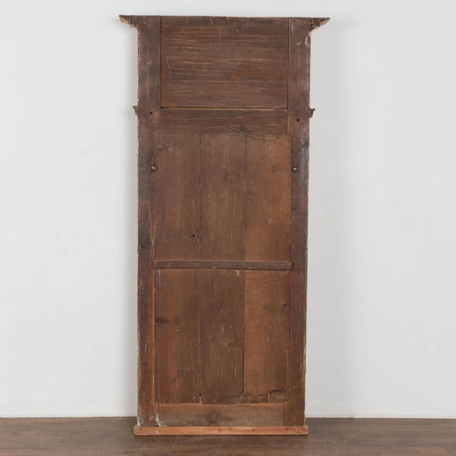 Early 19th Century Swedish Gold Giltwood Mirror With Laurel Wreath Crest For Sale - Image 14 of 14