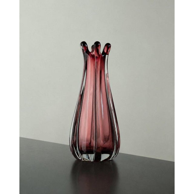 Vintage Italian Murano Glass Vase in Berry Tone, 1960s For Sale - Image 8 of 11