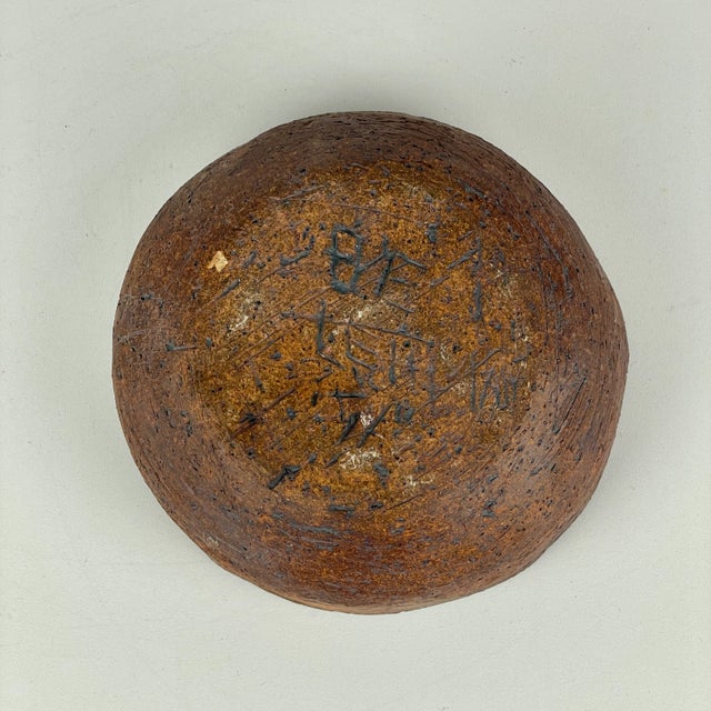 Vintage Signed Ceramic Studio Bowl With Canyon Design in Flaming Copper Finish For Sale In New York - Image 6 of 8
