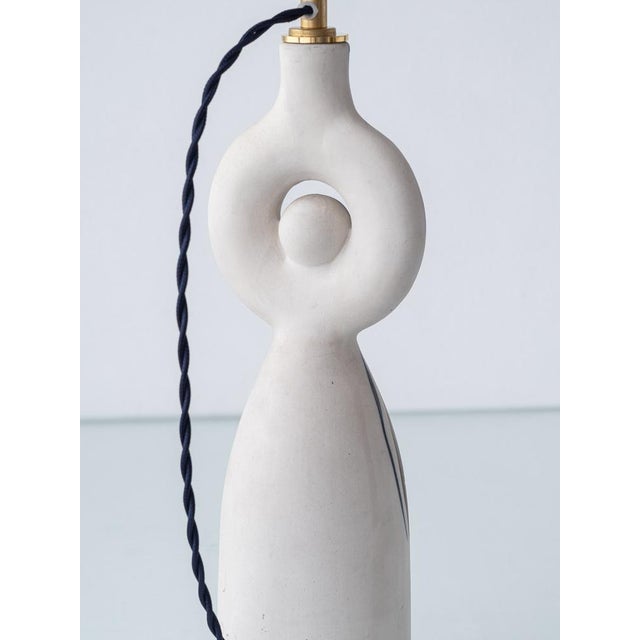 Cream Vintage Spanish Ceramic Table Lamp with Hand-Painted Cubist Figure & New Lampshade For Sale - Image 8 of 11