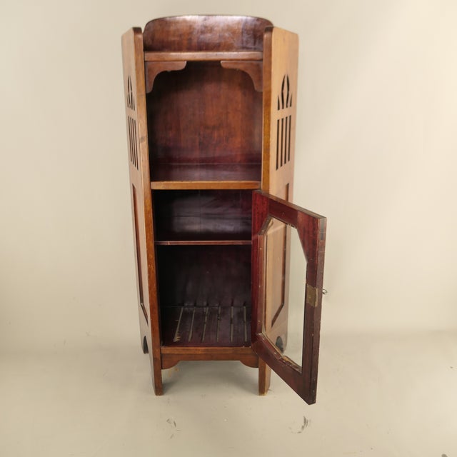 Jugendstil Gramophone and Record Storage Cabinet, Austria, 1910s For Sale - Image 4 of 8