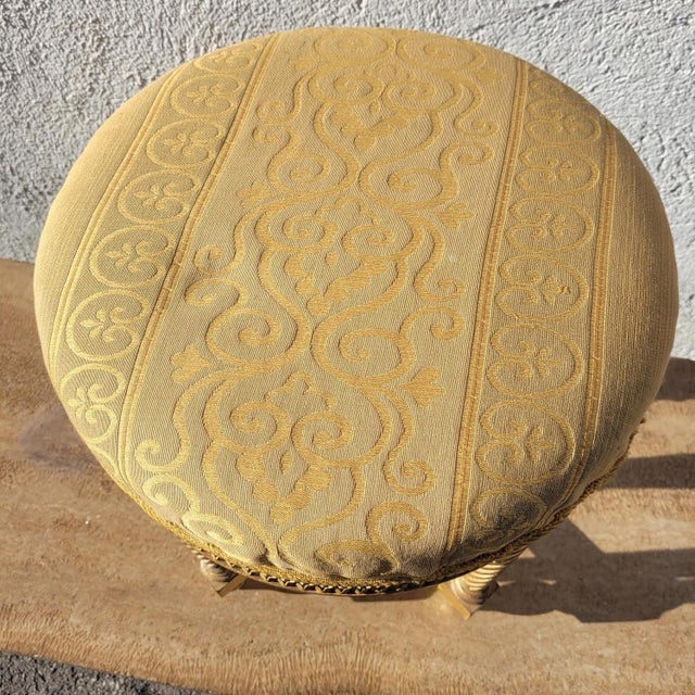 Swivel Piano Stool in Gilded Wood, 1800s For Sale - Image 3 of 15