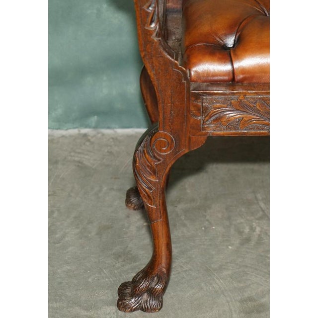 Victorian Carved Hardwood and Brown Leather Chesterfield Window Seat, 1890 For Sale - Image 17 of 18