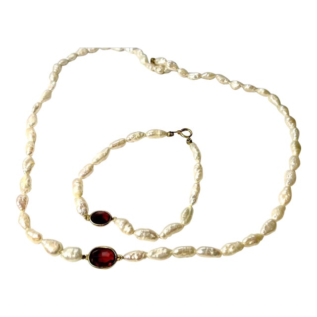 Late 20th Century 14k Gold Hessonite Garnet 7mm. Salt Water Pearl Necklace & Bracelet Set For Sale