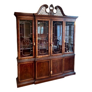 Early 21st Century China Display Cabinet by Drexel Heritage For Sale