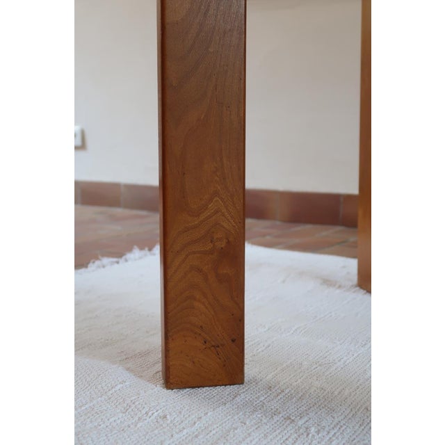 Tan Round Extending Dining Table in Elm attributed to Maison Regain, France, 1980s For Sale - Image 8 of 15