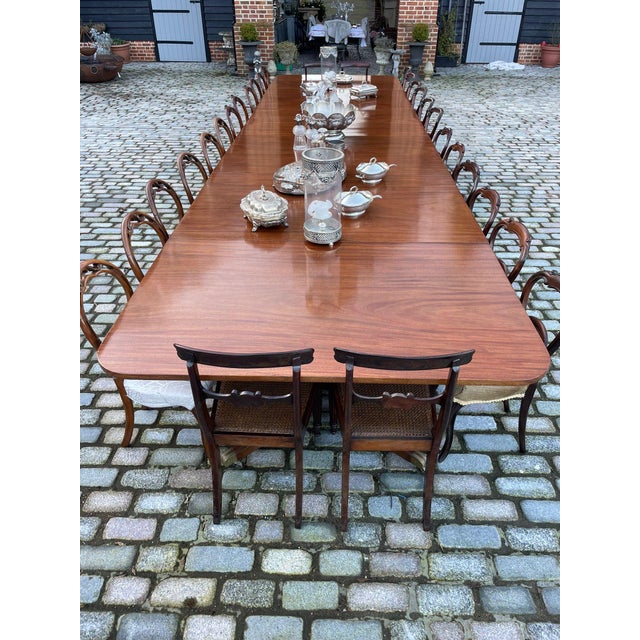 George III 28-Seater Mahogany Dining Table, 1800s For Sale - Image 4 of 18