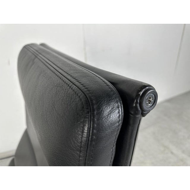Ea222 Softpad Lounge Chair in Leather by Charles & Ray Eames for Vitra, 1990s, in Very Good conditions. Designed 1960 to...