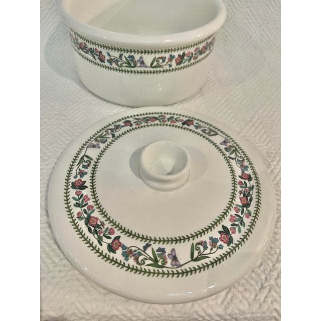 Vintage Portmeirion Pottery Stoke on Trent Botanic Garden Covered Casserole Dish For Sale - Image 4 of 10