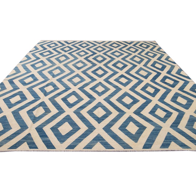 Textile Doris Leslie Blau Vintage Geometric Light Beige Hand-Knotted Wool Rug For Sale - Image 7 of 17