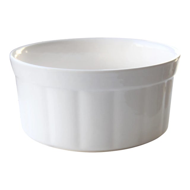 Vintage 2Qt Round Ribbed Stoneware Souffle For Sale