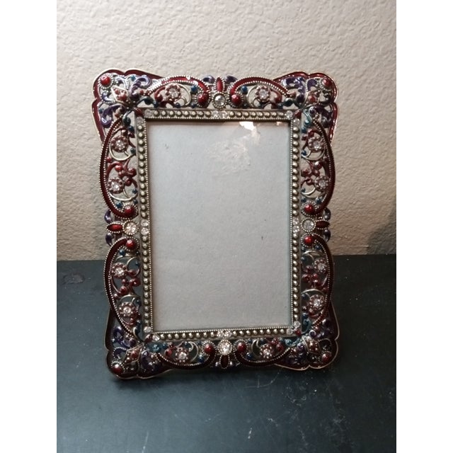 Gorgeous Signed Jay Strongwater Rhinestone & Enamel Photo Holder MSRP $499 For Sale - Image 4 of 6