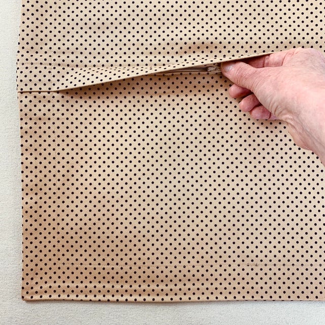 Designer Vicki Payne Free Spirit Taupe Brown & Navy Blue Polka Dot Pillow Covers- 3 Pc Set For Sale - Image 4 of 7